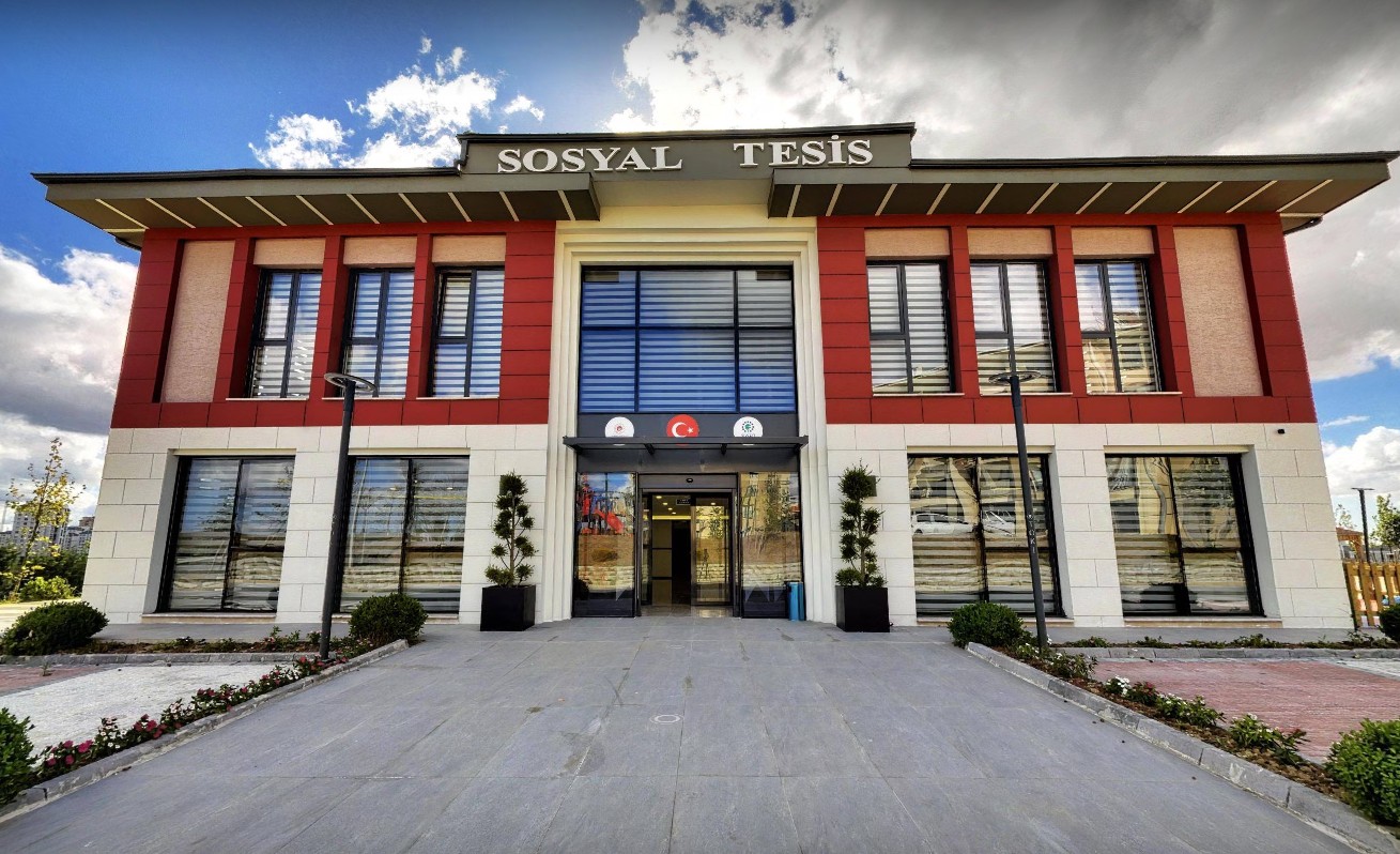 Sosyal Tesis Girişi